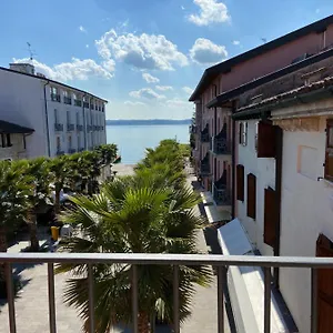 https://mavino-appartamenti.it-lombardy.com