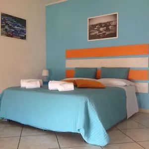  Bed and breakfast Platamone Italia